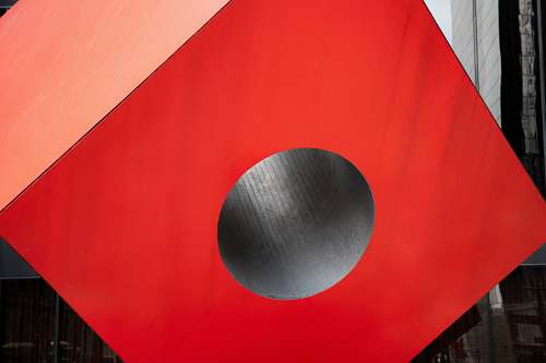 hole red cube tube box sphere