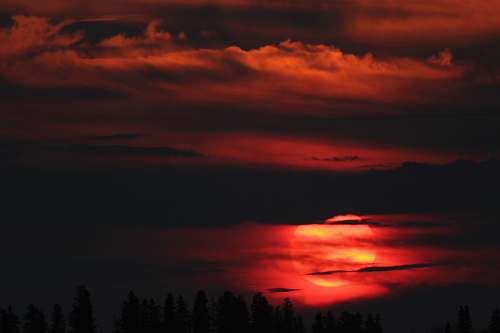 sunset golden hour dawn
