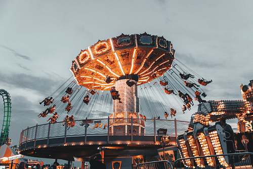 food people riding amusement park ride wildwood