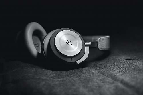 headset grayscale of B & Bo headset headphones