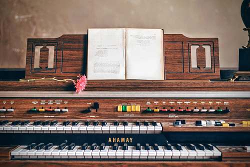 electronics brown Yamaha 2-tier piano music