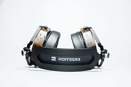 wristwatch black Erzetich wireless headphones headphones
