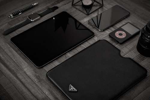 computer black iPad black