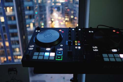 london DJ controller uk
