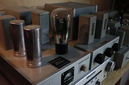 grey gray and black stereo equipment amplifier