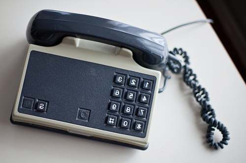 phone grey and white home telephone la panne