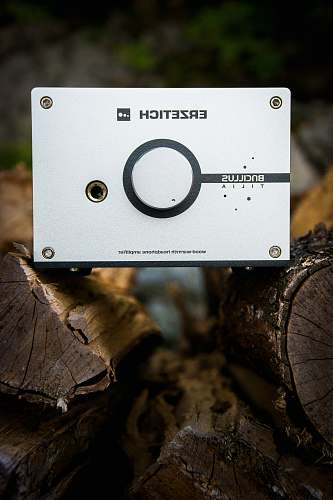 wood square white Erzetich electronic device plant