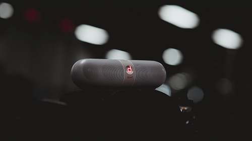 astronomy gray Beats by Dr, Dre portable Bluetooth speaker mouse
