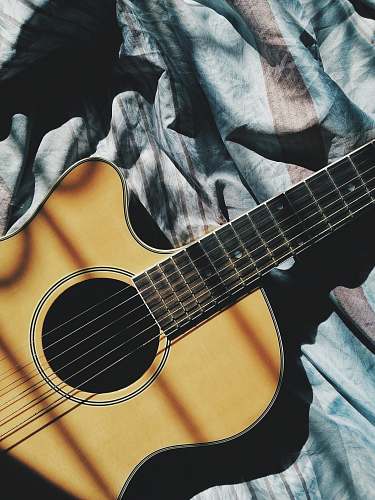 sariaya brown cut-away guitar philippines