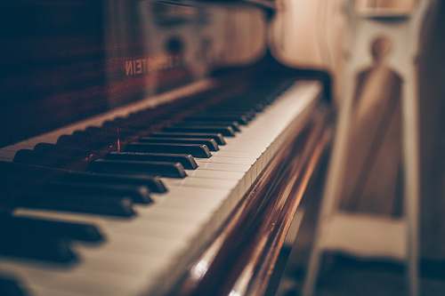 piano  grand piano