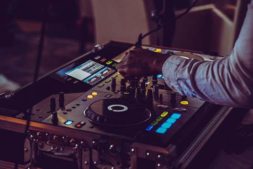 dj black and gray DJ turntable mixing deck