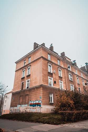 building brown building high rise