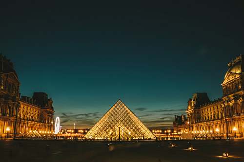 building Louvre photograph metropolis