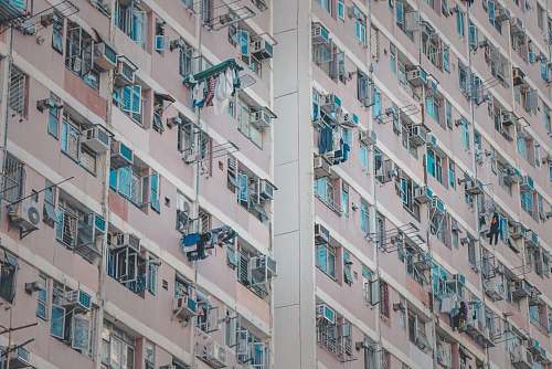 building window-type air conditioners outside buildings high rise