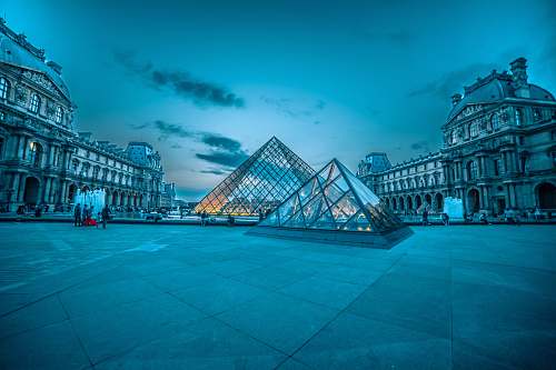 urban landscape photography of buildings town
