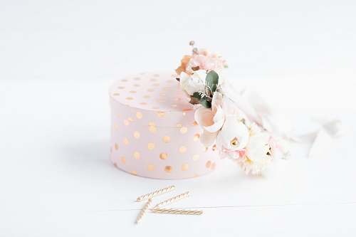 apparel white and pink polka dot gift box with pink and white roses clothing