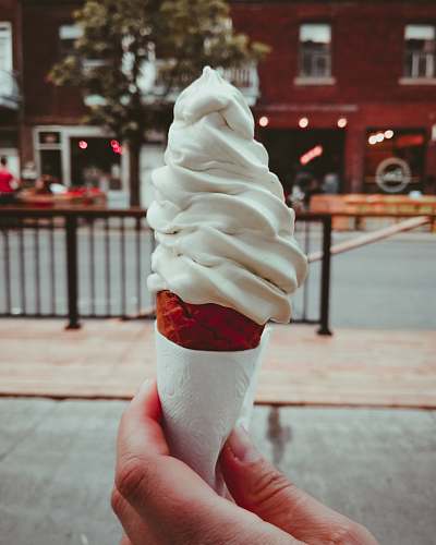 creme er; dessert