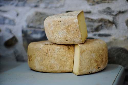 cheese baked bread bread