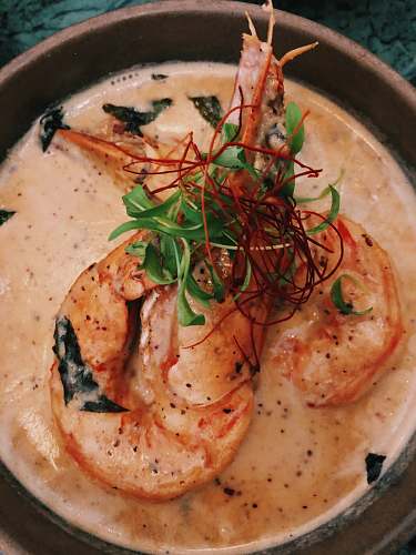 dish bowl of shrimps meal