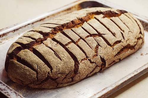 bread bread on tray rug