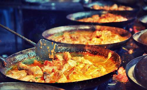 meal cooking pot with food pizza