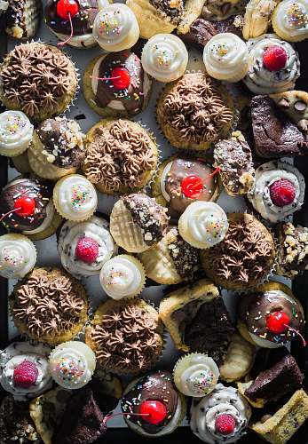 dessert cupcake and cake lot cake