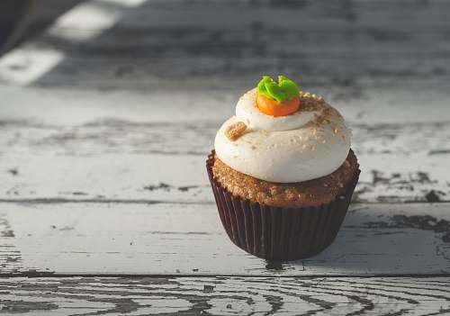 cake cupcake on table muffin