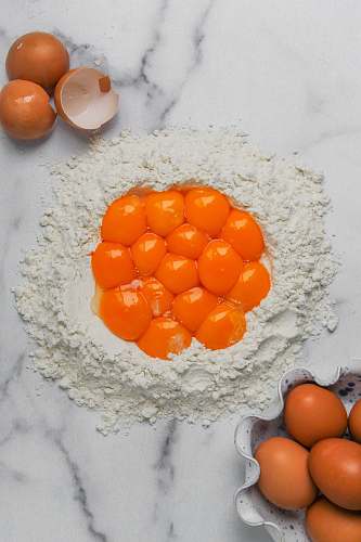 flour eggs and flour powder