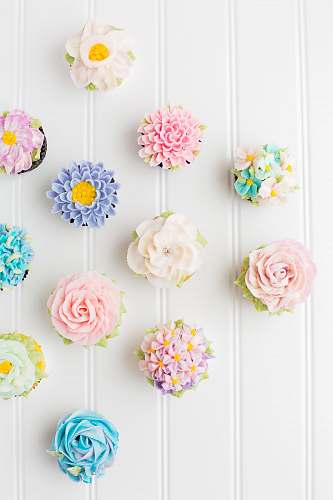 flower flower cupcakes on white surface cupcake