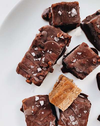 dessert high angle photo of brownies chocolate
