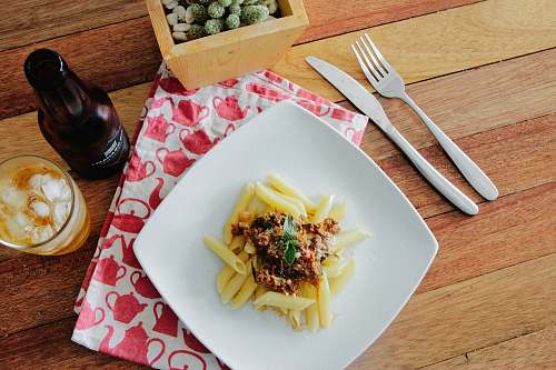 plate pasta with sauce on plate pasta