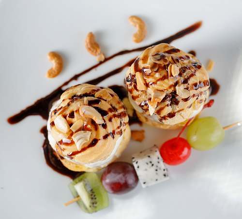 dessert round pastry with nuts creme