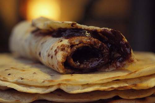 bread selective focus photo of roti with chocolate sandwich