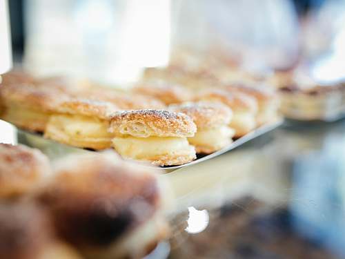 confectionery selective focus photography of baked breads sweets