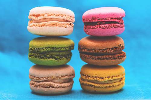 colors six assorted-color macaroons formation macaroon