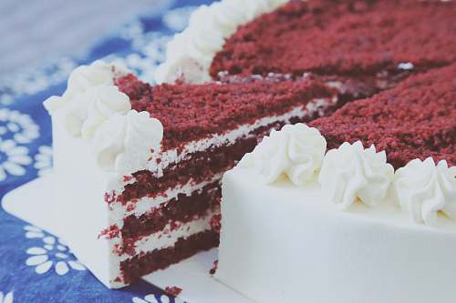 creme sliced red velvet cake dessert
