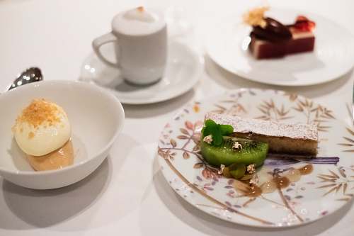 egg steam bun on white ceramic bowl pottery