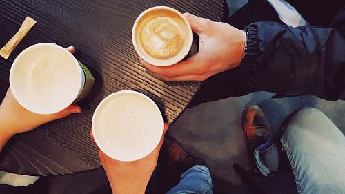 egg three disposable cups cup
