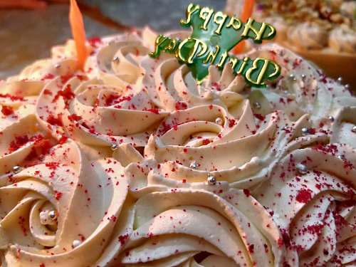 dessert white birthday cake cream