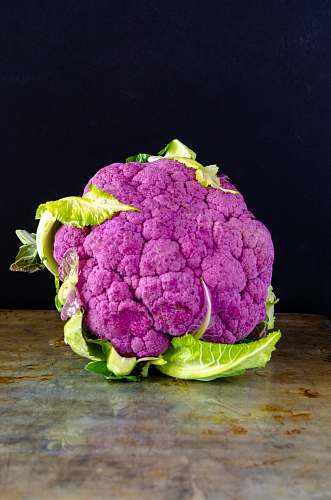 vegetable purple broccoli cauliflower