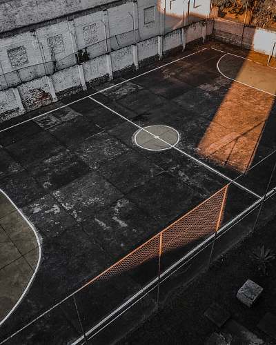 tarmac bird's eye view of basketball court r. três de outubro
